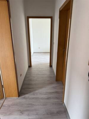 +++ AB SOFORT FREI! FRISCH RENOVIERTE 2 ZKB - ETW IN LU.-FRIESENHEIM ZU VERMIETEN +++ – 67063 Ludwigshafen am Rhein – Vorschaubild 8