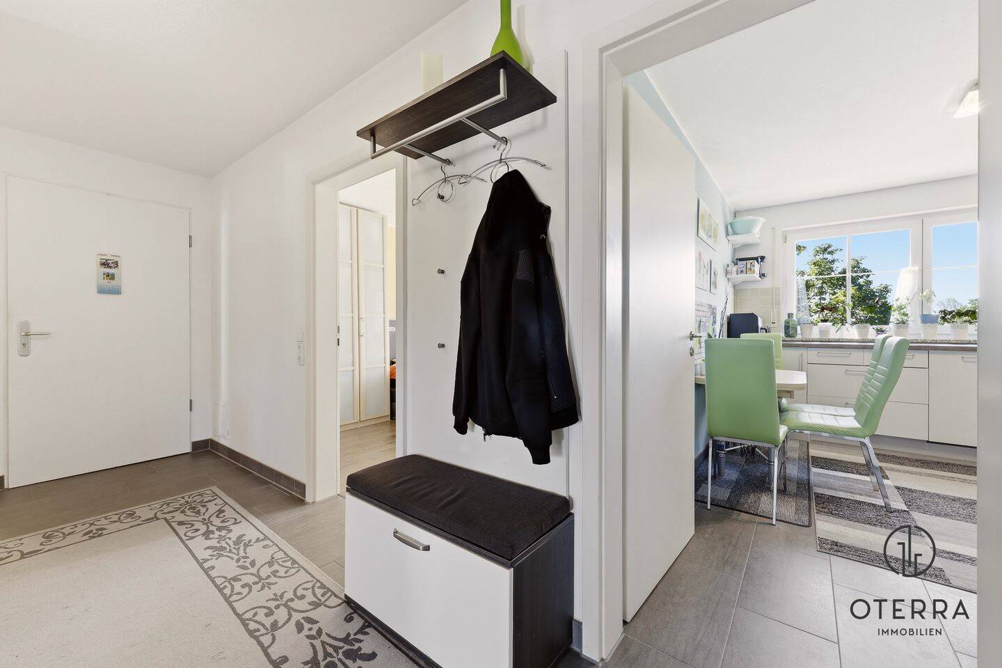 Heimstetten! Gepflegte, helle u. ruhige 4-Zi.-Whg. mit Balkon! Toller Grundriss! 2 Bäder! Seenähe! – Kirchheim bei München – Vorschaubild 8