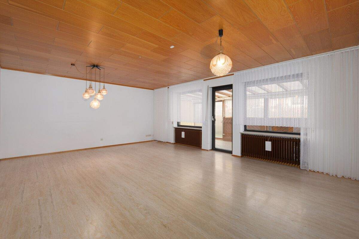 Zweifamilienwohnhaus! Gute Aufteilung! – Pforzheim – Vorschaubild 5