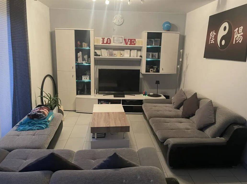 Familienglück mit Zukunft: Modernes Einfamilienhaus mit Photovoltaik in Gladbeck – Gladbeck – Vorschaubild 6