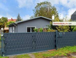 IMMOBERLIN.DE - Exzellenter Bungalow mit Ausbaupotential in wohnlicher Familienlage