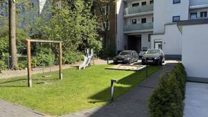 Stadthaus-Feeling: Großzügige Wohnung mit separatem Office und eigenem Parkplatz – 22089 Hamburg – Vorschaubild 6