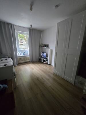 Helle 3-Zimmer-Wohnung mit Loggia in Holsterhausen, Nähe Uniklinikum – 45147 Essen – Vorschaubild 5