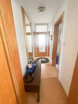 Schöne 2-Zimmer-Wohnung mit großem Balkon und Einbauküche – 70376 Stuttgart – Vorschaubild 6
