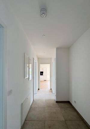 Erstbezug nach Kernsanierung: Gemütliche 3-Zimmer-DG-Wohnung in München-Trudering - WE 7 – 81825 München – Vorschaubild 2