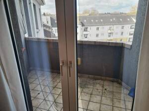 renovierte 3,5 Z. Wohnung mit 2x Balkon und Einbauküche – 47226 Duisburg – Vorschaubild 7