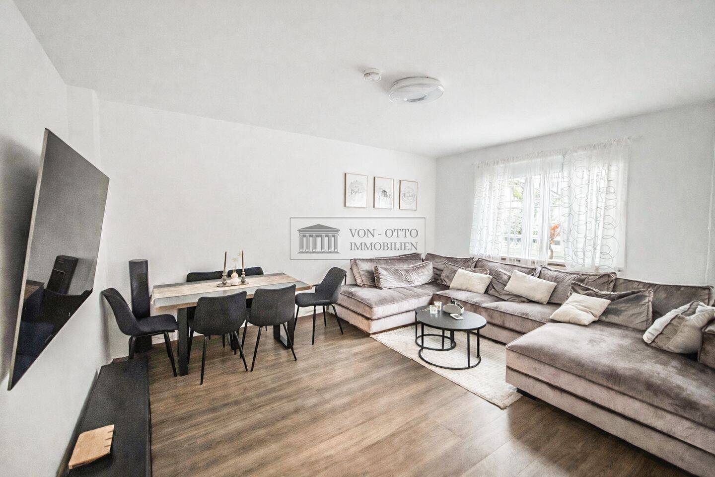 hr grünes Refugium in Berlin: Modernisierte 3-Zimmer-Wohnung mit Traumgarten – Berlin – Vorschaubild 2