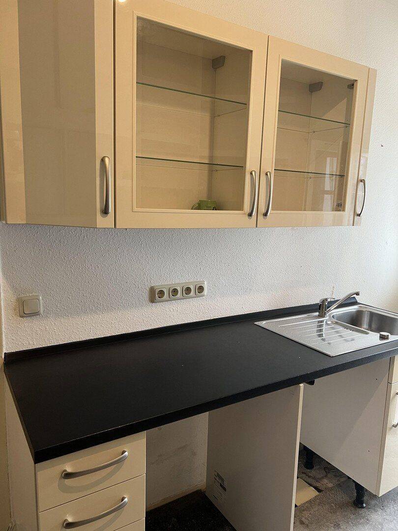Gemütliche Kiez-Oase: 2,5 Zimmer mit Wohlfühl-Balkon und Top-Anbindung in Schöneberg – Berlin – Vorschaubild 7