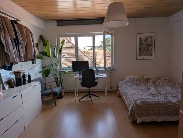 Dachgeschosswohnung in 50935 Köln mit 108 m² kaufen