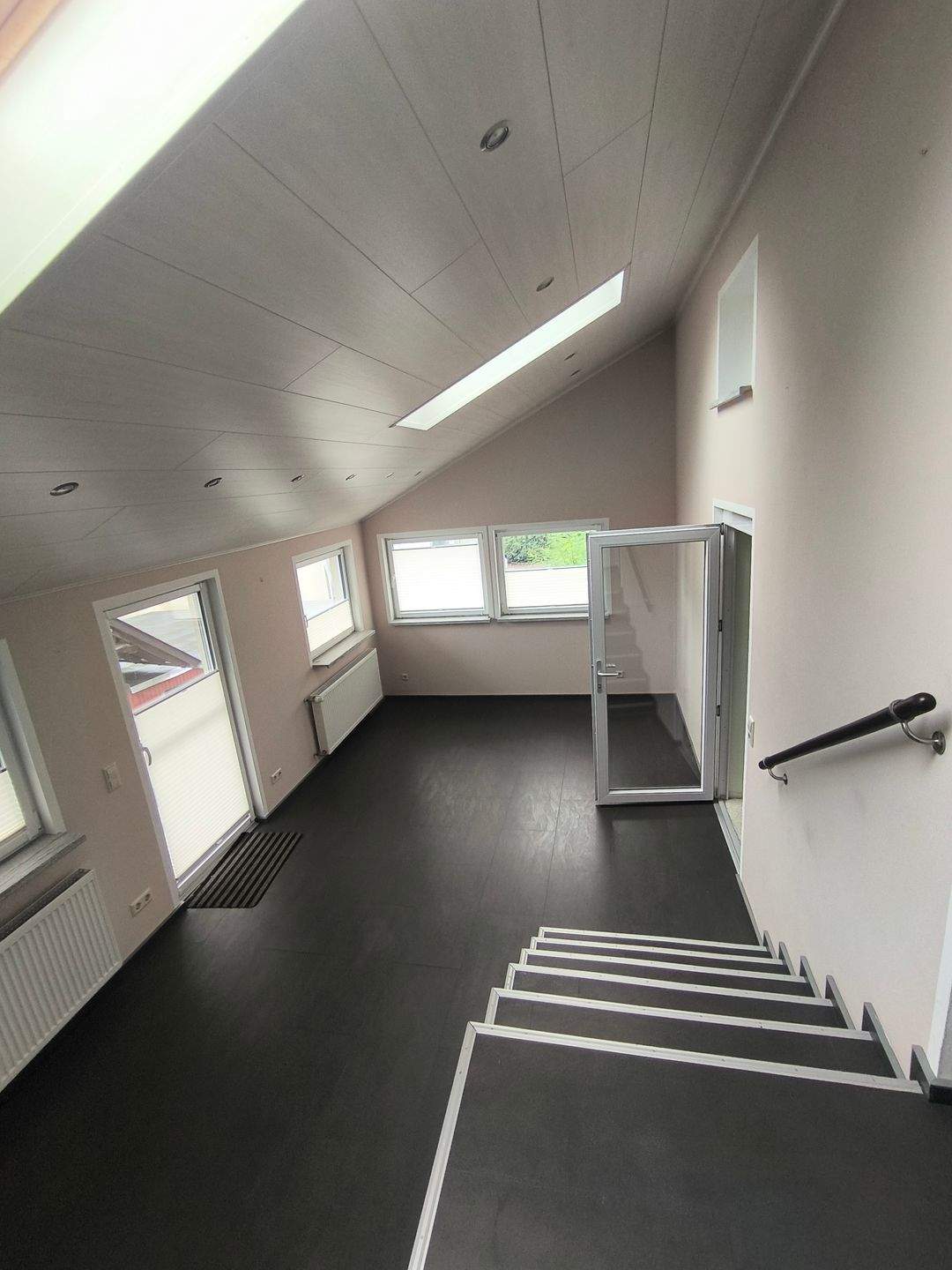 Einfamilienhaus, Carport, Schuppen, Gartenfläche mit Zugang zur Sulzbach! – Billigheim – Vorschaubild 8