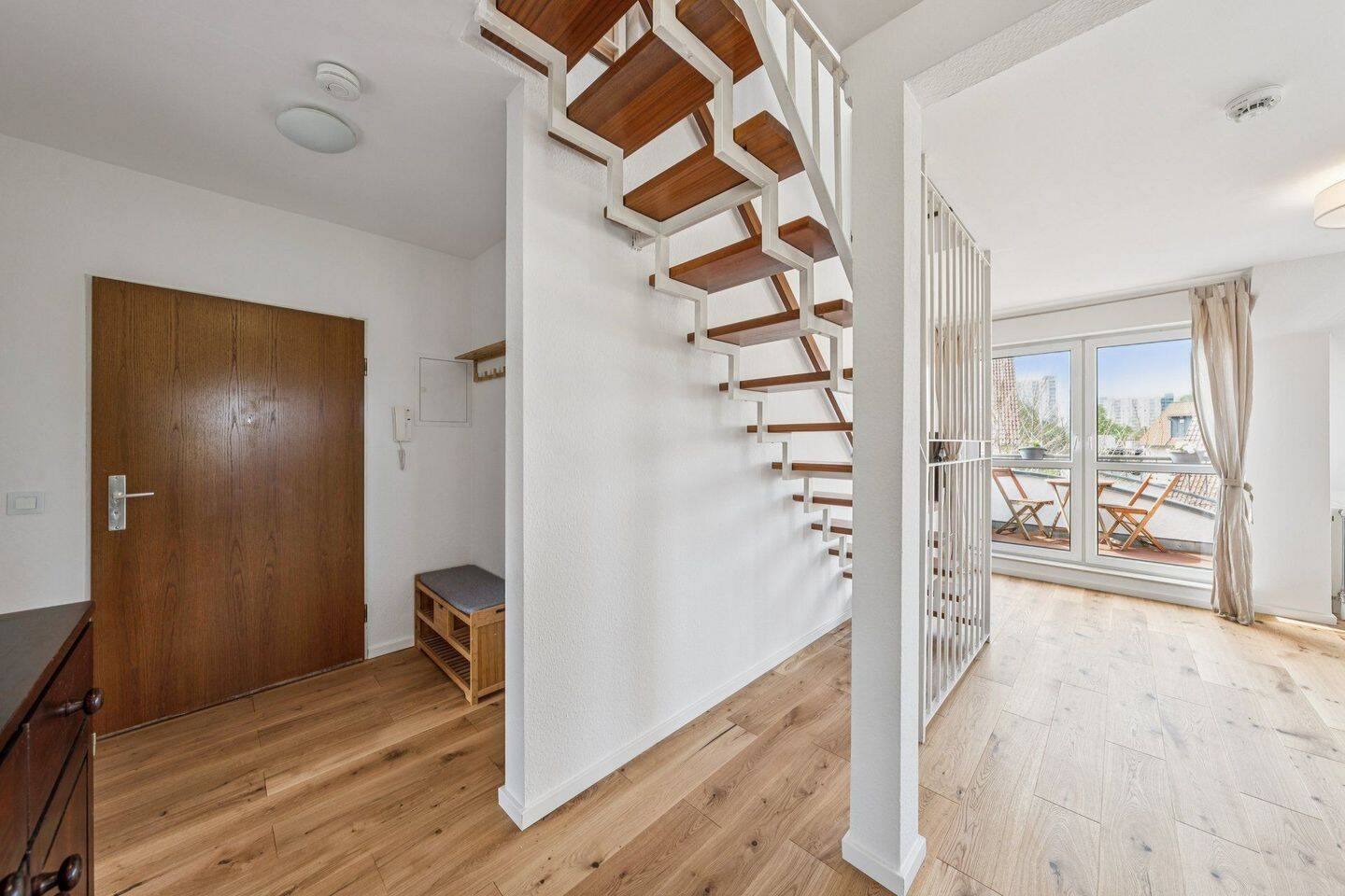 3-Zimmer-Dachgeschoss-Maisonette – Berlin – Vorschaubild 4