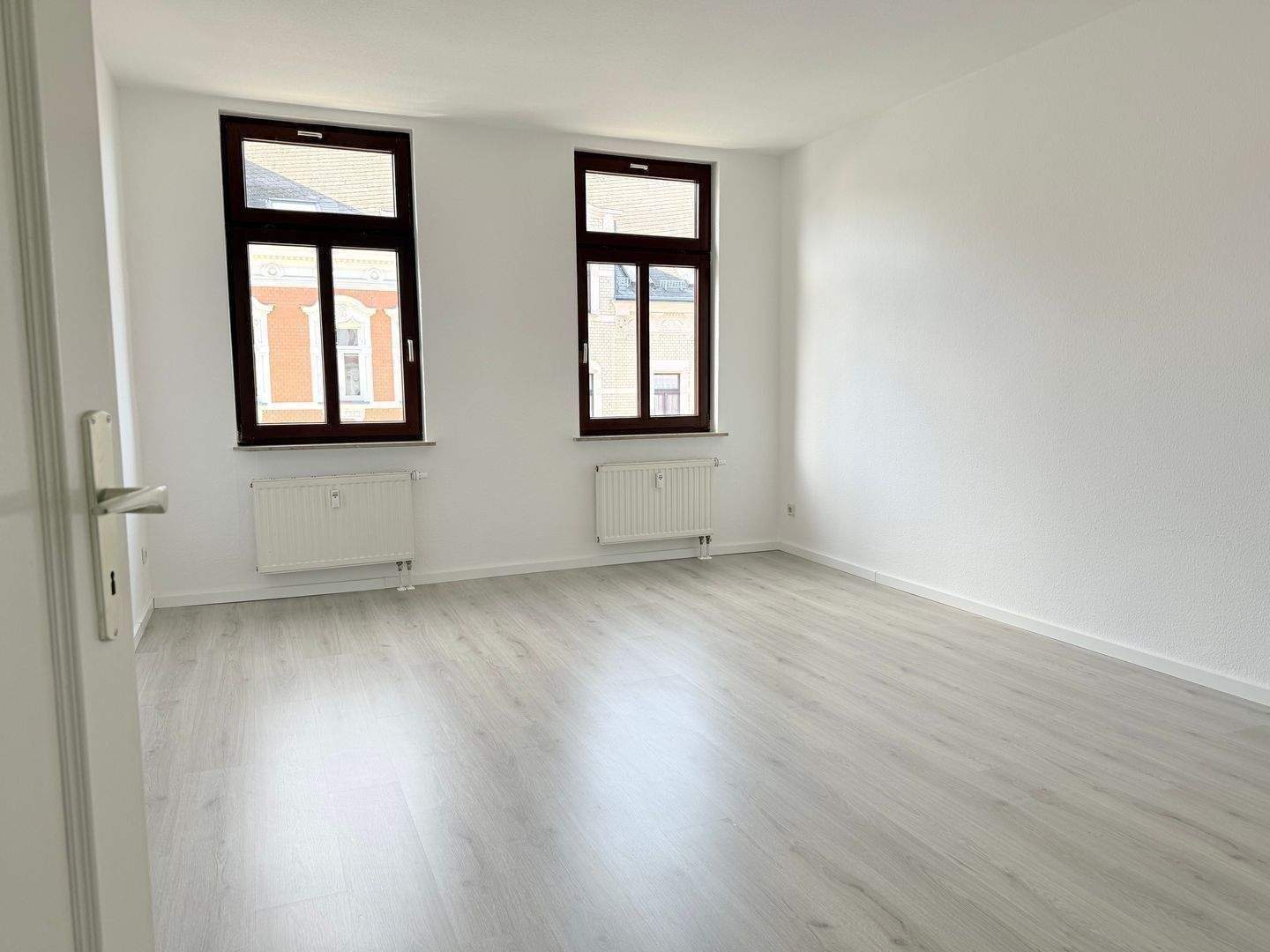 3-Raum-Wohnung mit Tageslichtbad in Gablenz – Chemnitz – Vorschaubild 3