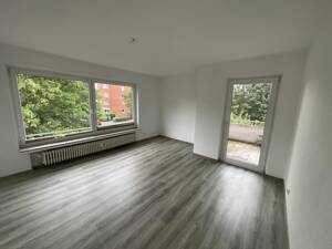 Charmante 3-Zimmer-Wohnung mit Balkon in Lübeck 67,16 m², 2. Etage rechts – 23566 Lübeck – Vorschaubild 2