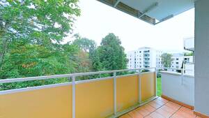 Solln: Einladende, helle 3 Zimmer-Wohnung mit großzügigem Süd-Balkon in sehr gepflegter Wohnanlage. – 81477 München – Vorschaubild 7