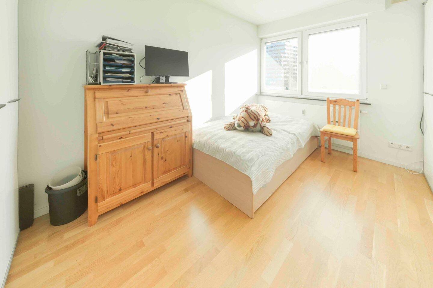 Haus im Haus: Attraktive 3-Zimmer Terrassenwohnung mit Garage, Stellplatz und großer Terrasse – Stuttgart – Vorschaubild 8
