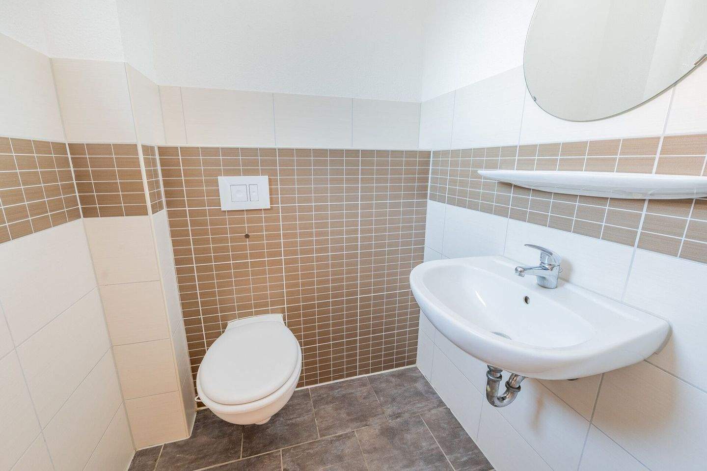 RESERVIERT - Moderne Doppelhaushälfte mit Garten in ruhiger Lage - Komfortables Wohnen auf ca. 125?m² – Himmelpforten – Vorschaubild 8