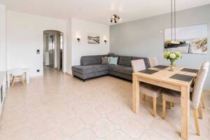 Familienfreundliches Reihenhaus mit sonniger Terrasse und schönem Garten – 46119 Oberhausen – Vorschaubild 2