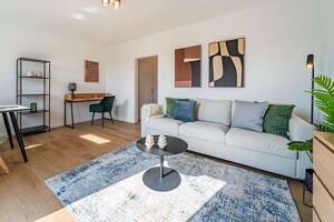 Neu möblierte 2-Zimmer-Wohnung mit Balkon in ruhiger, schöner Wohnlage – 60385 Frankfurt am Main – Vorschaubild 6