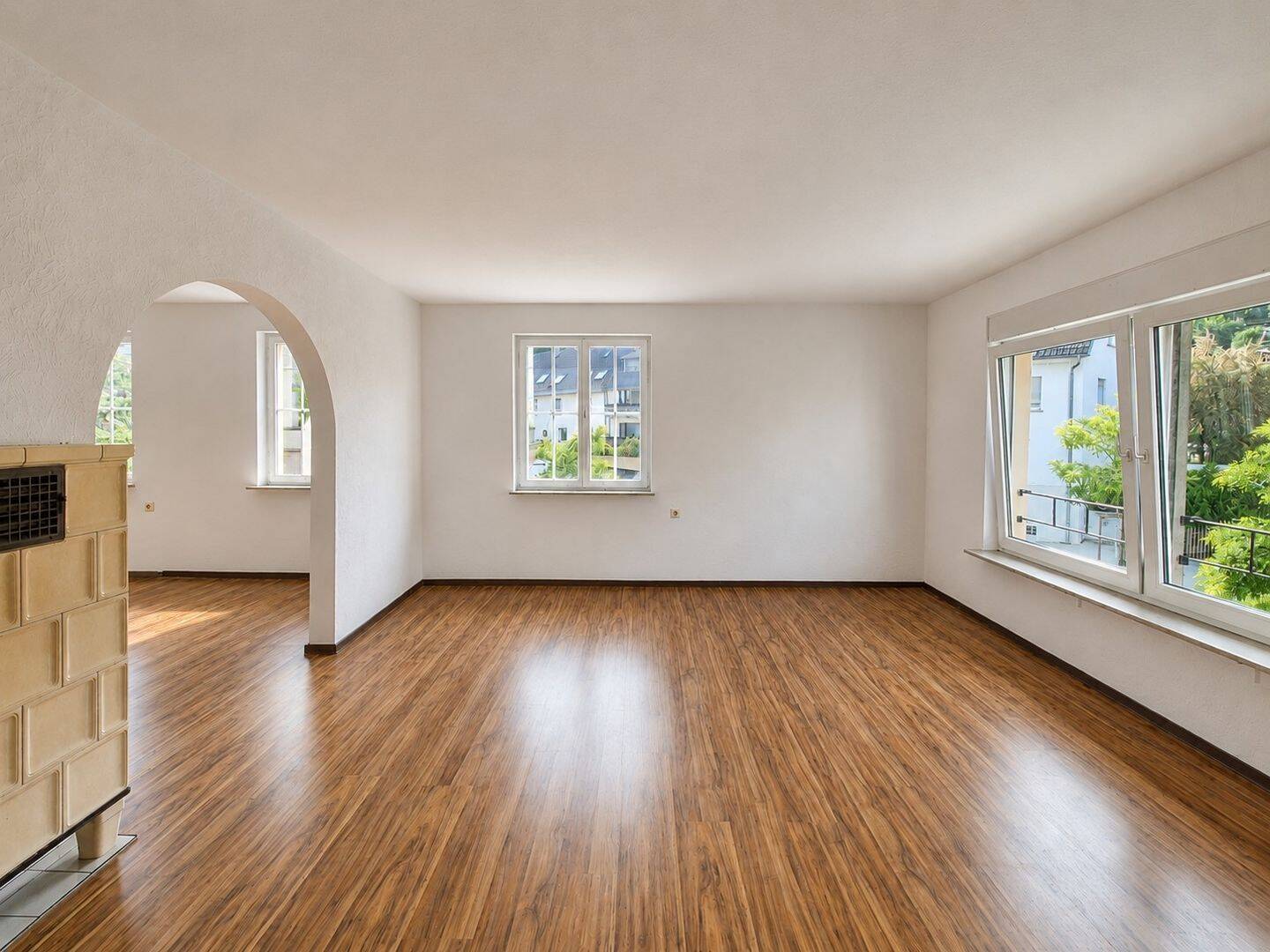 Charmante 3-Zimmer-Wohnung mit Außenstellplatz in Stuttgart-Gablenberg – Stuttgart – Vorschaubild 3
