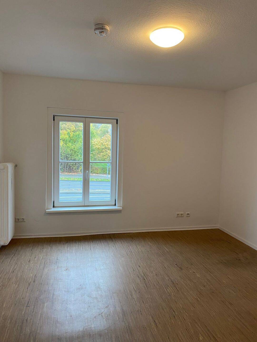 Zimmer 13,10 m² innerhalb einer großzügigen 4er-WG // 1. OG – Wolfsburg – Vorschaubild 2