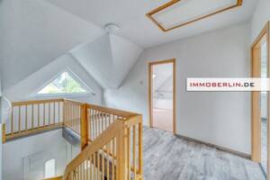 IMMOBERLIN.DE - Wohlfühllage! Fabelhaftes Haus in zweiter Reihe mit idyllischem Sonnengarten – 13088 Berlin – Vorschaubild 6