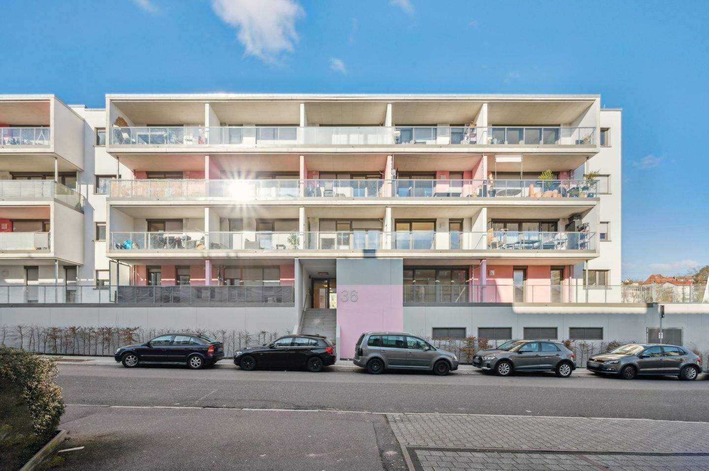 Gemütliche 2-Zimmer-Wohnung mit EBK in Pforzheim Weststadt ! – Pforzheim – Bild 1 von 5