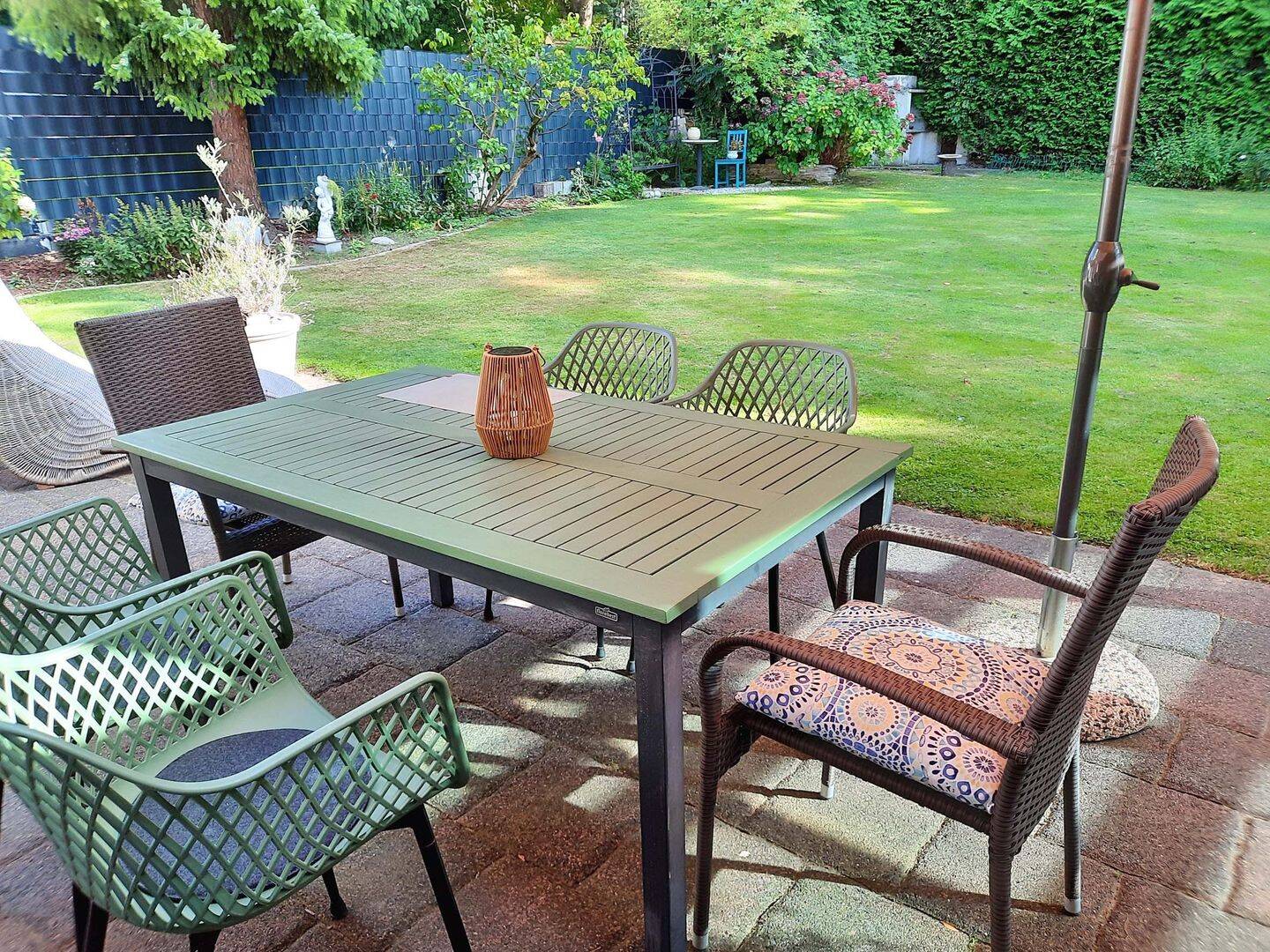 "Glückstreffer für die große Familie!" Freistehendes Zweifamilienhaus mit ausgebautem Dachgeschoss, Wintergarten,großem Garten, Garage u. St – Bochum – Vorschaubild 7