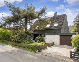 Bielefeld-Senne: freistehendes EFH | ca. 112 m² Wfl. | ca. 633 m² Grundstück | Sanierungsbedürftig – 33659 Bielefeld – Vorschaubild 3