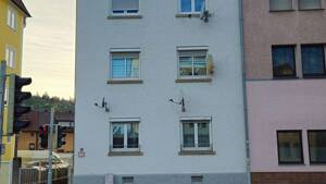 Zentral gelegene 2-3 Zimmer-Wohnung mit schönem Feierabend-Balkon – 70327 Stuttgart – Vorschaubild 2