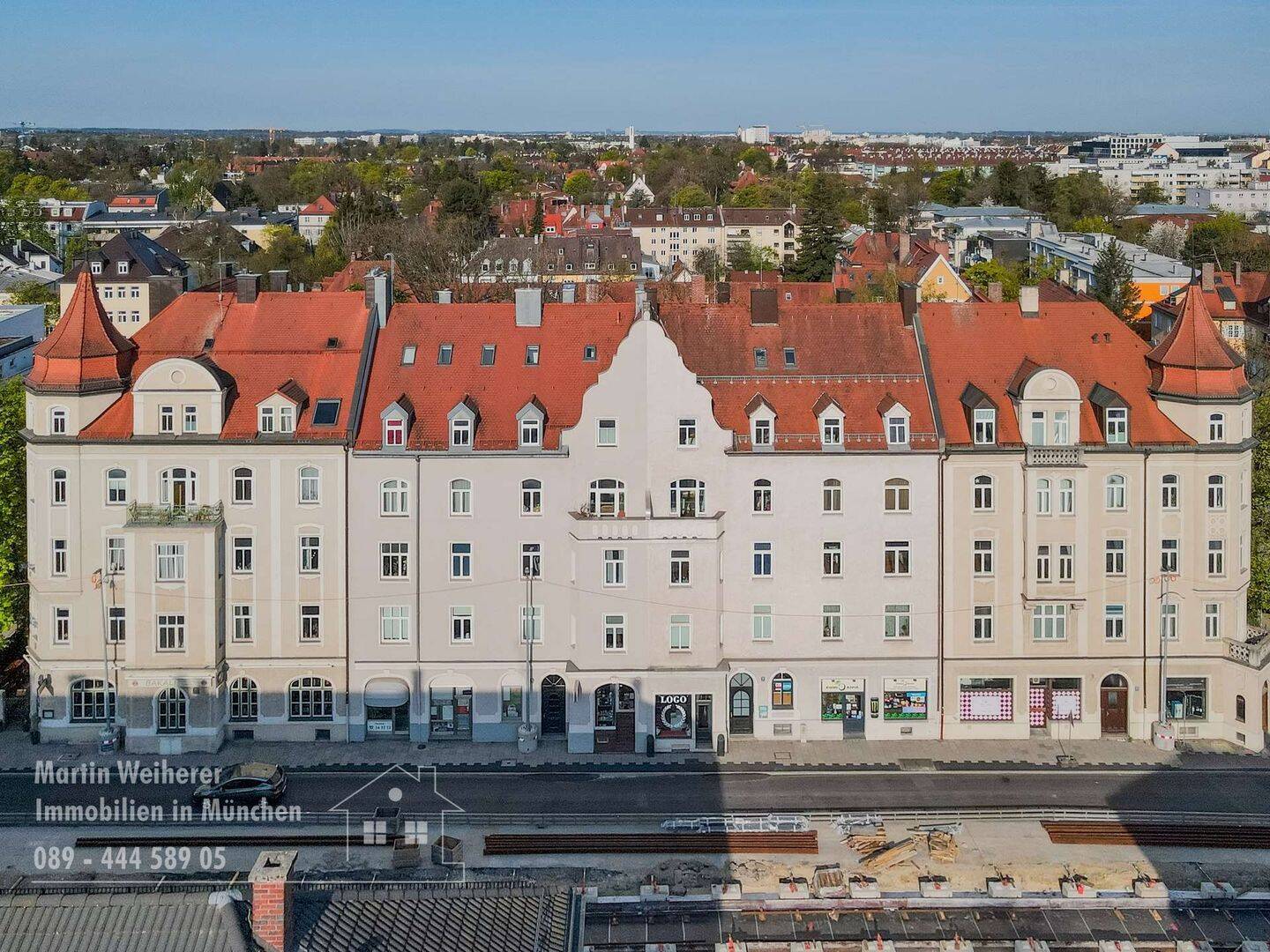 2,5 Zimmer Wohnung mit Ladengeschäft - Denkmalschutz