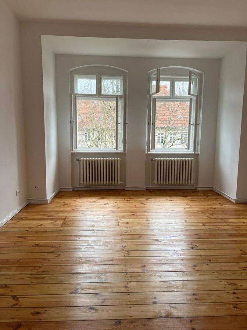 Sanierte 4-Zimmer-Altbauwohnung mit Traumgarten & Zugang zu den Ceciliengärten – Berlin – Vorschaubild 8