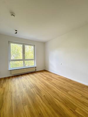 Zentral und ruhig gelegene 2-Zimmerwohnung mit Balkon und Garage in Berlin Plänterwald zu verkaufen. – 12437 Berlin – Vorschaubild 9