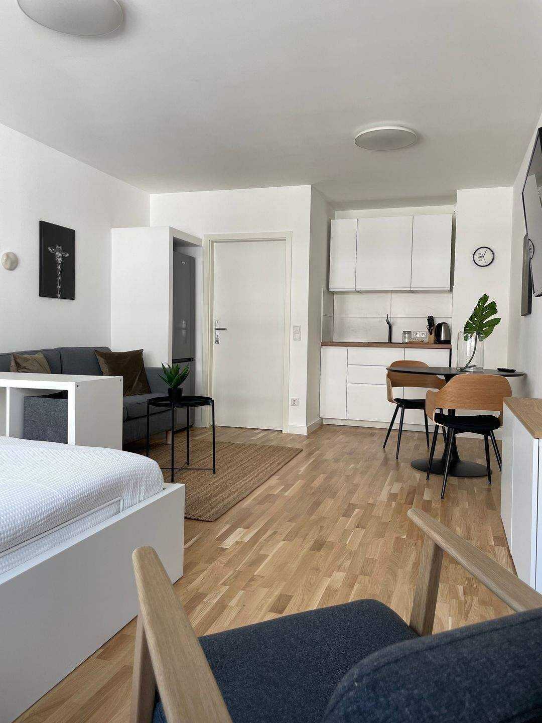 Stilvoll möbliertes Apartment im Szene-Viertel – Düsseldorf – Vorschaubild 3