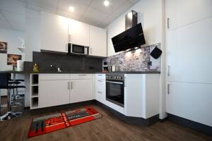 Exklusives 1-Zimmer-Penthouse-Apartment, komfortabel ausgestattet, Innenstadt Offenbach – 63065 Offenbach am Main – Vorschaubild 5