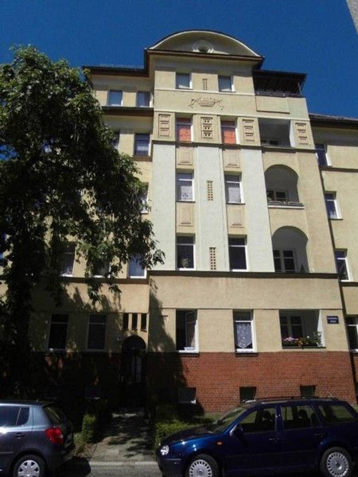 Hier findet jeder seinen Platz: praktische 2-Zimmer-Wohnung – 4317 Leipzig – Bild 1 von 3