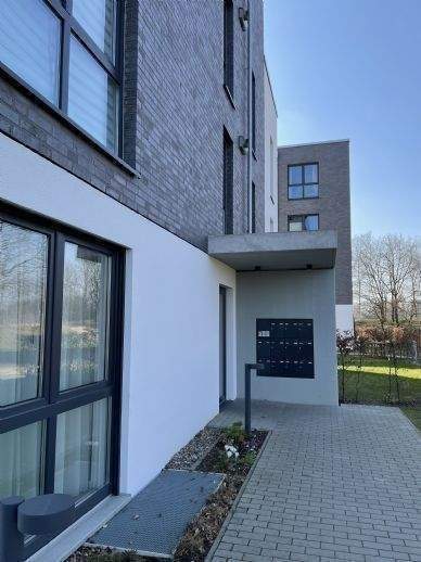 Echternach Immobilien: ... vermietete 4 Zi.- Neubau- Wohnung mit TG- Stellplatz!! – Hamburg – Vorschaubild 3