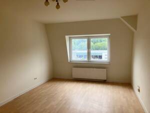 Schöne 2,5-Zimmer-Wohnung im 3. OG eines Mehrfamilienhauses in der Innenstadt von Hagen zu vermieten – 58095 Hagen – Vorschaubild 3