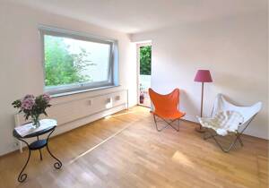 Helles Wohnen mit Südwest-Balkon und Grünblick