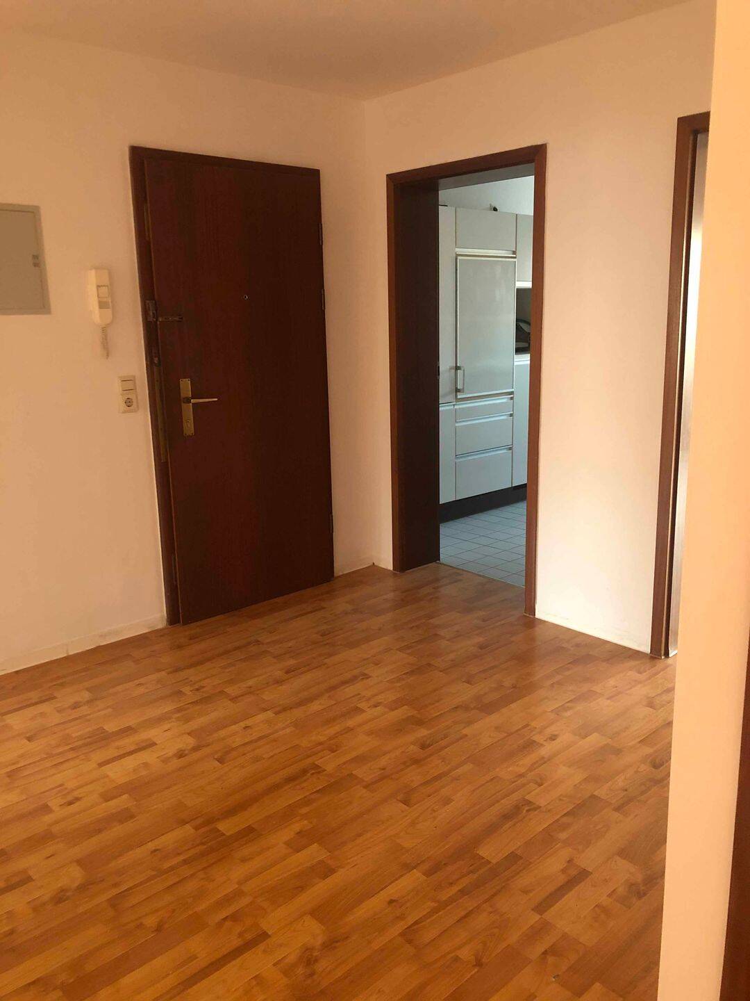 Gepflegte 3,5-Zimmer Wohnung mit Balkon im 1. OG – Heilbronn – Vorschaubild 6