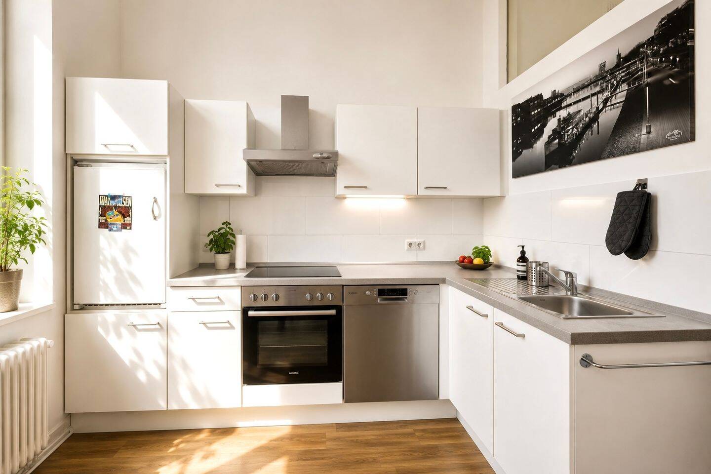 BEL ÉTAGE WOHNUNG IN BEEINDRUCKENDER GRÜNDERZEITVILLA – Bremen – Vorschaubild 9