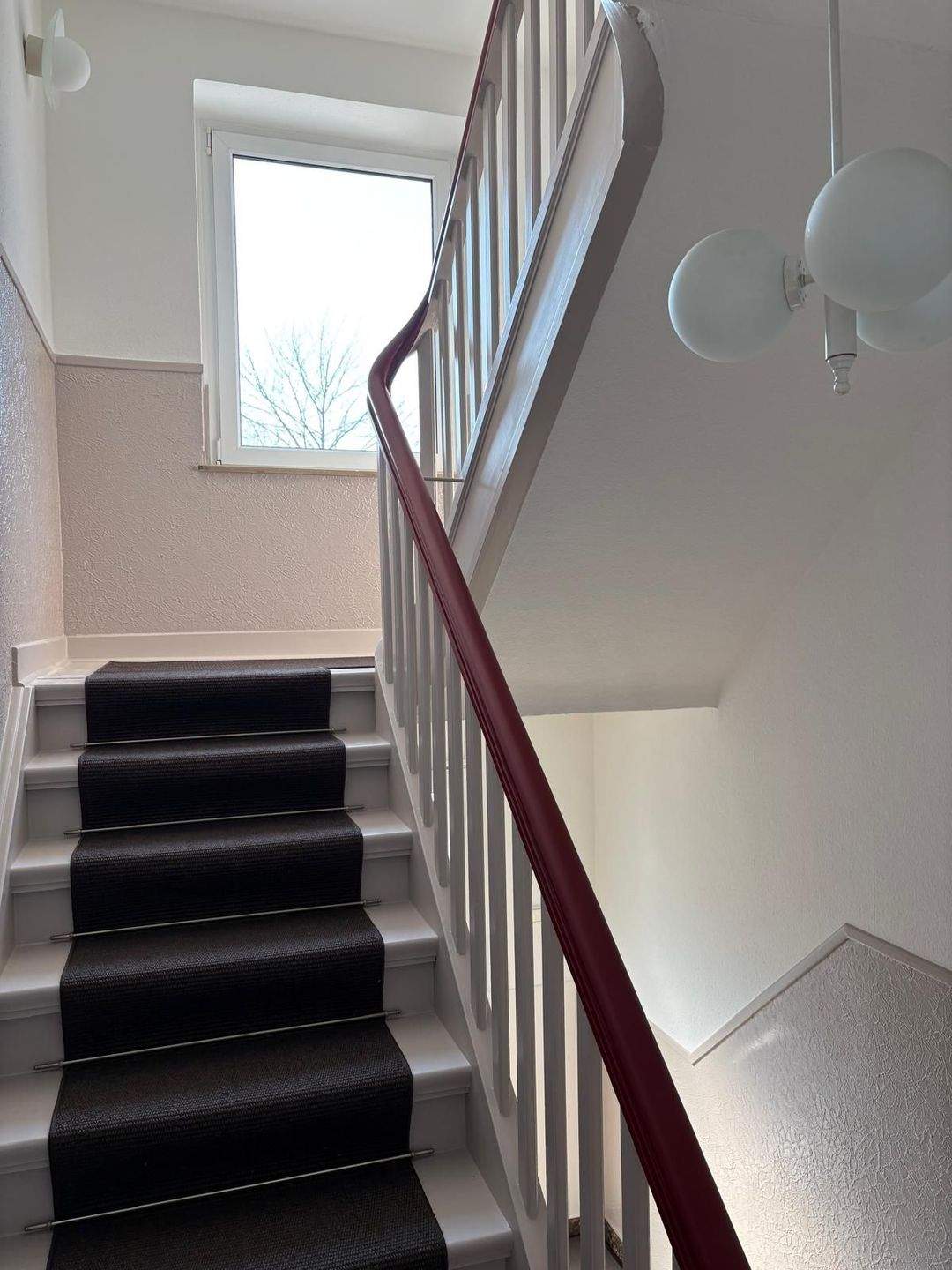 Gemütliche und top geschnittene 2 Zimmer Wohnung mit Balkon im 3 Parteienhaus ! Traumhaftes Wohnen direkt am Grenzlandstadion und Fachhochschule ! – Mönchengladbach – Vorschaubild 9