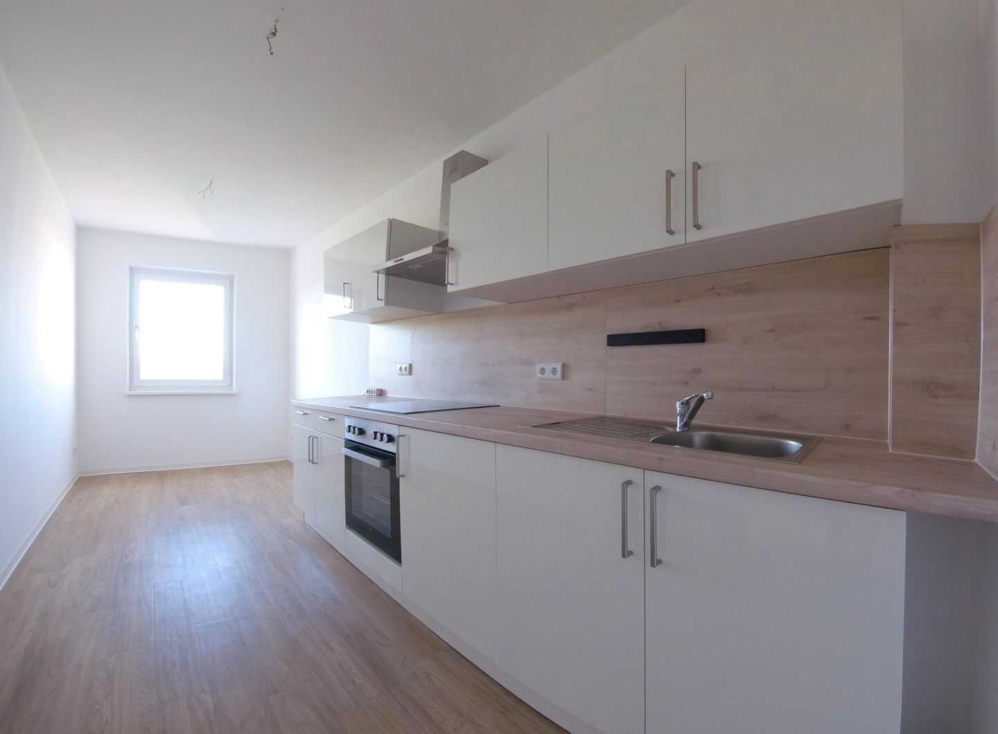 Stilvolle 2-Zimmer-Wohnung mit Balkon - modern saniert & mit gehobener Ausstattung zu vermieten – Chemnitz – Vorschaubild 9