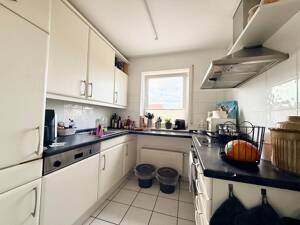 Helle und gepflegte Dachgeschoss-Wohnung mit Balkon und Einbauküche sowie TG-Stellplatz – 68259 Mannheim – Vorschaubild 4