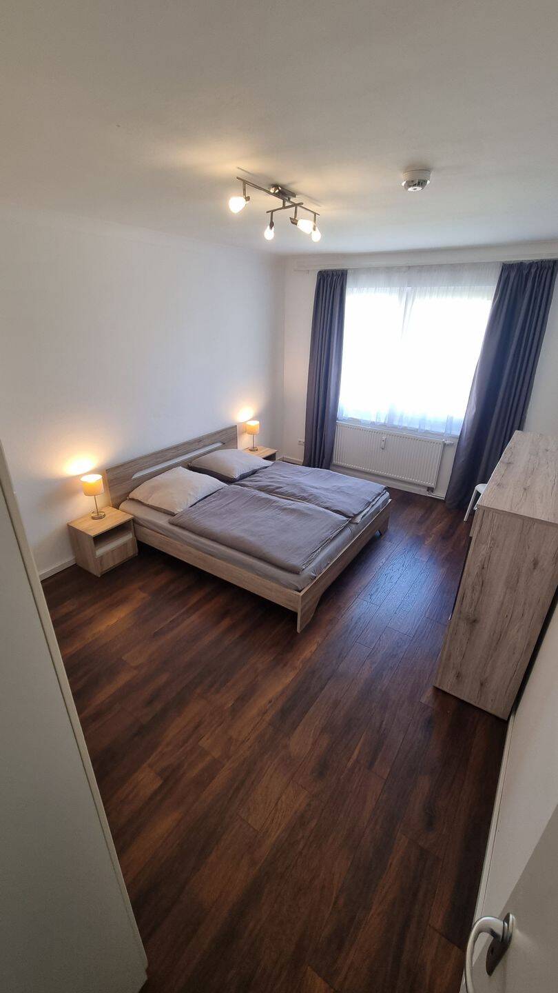 Möblierte Wohnung ~108m² befristet 12-36 Monate 4,5 Zimmer,2 Balkone, 2 Bäder – Berlin – Vorschaubild 5