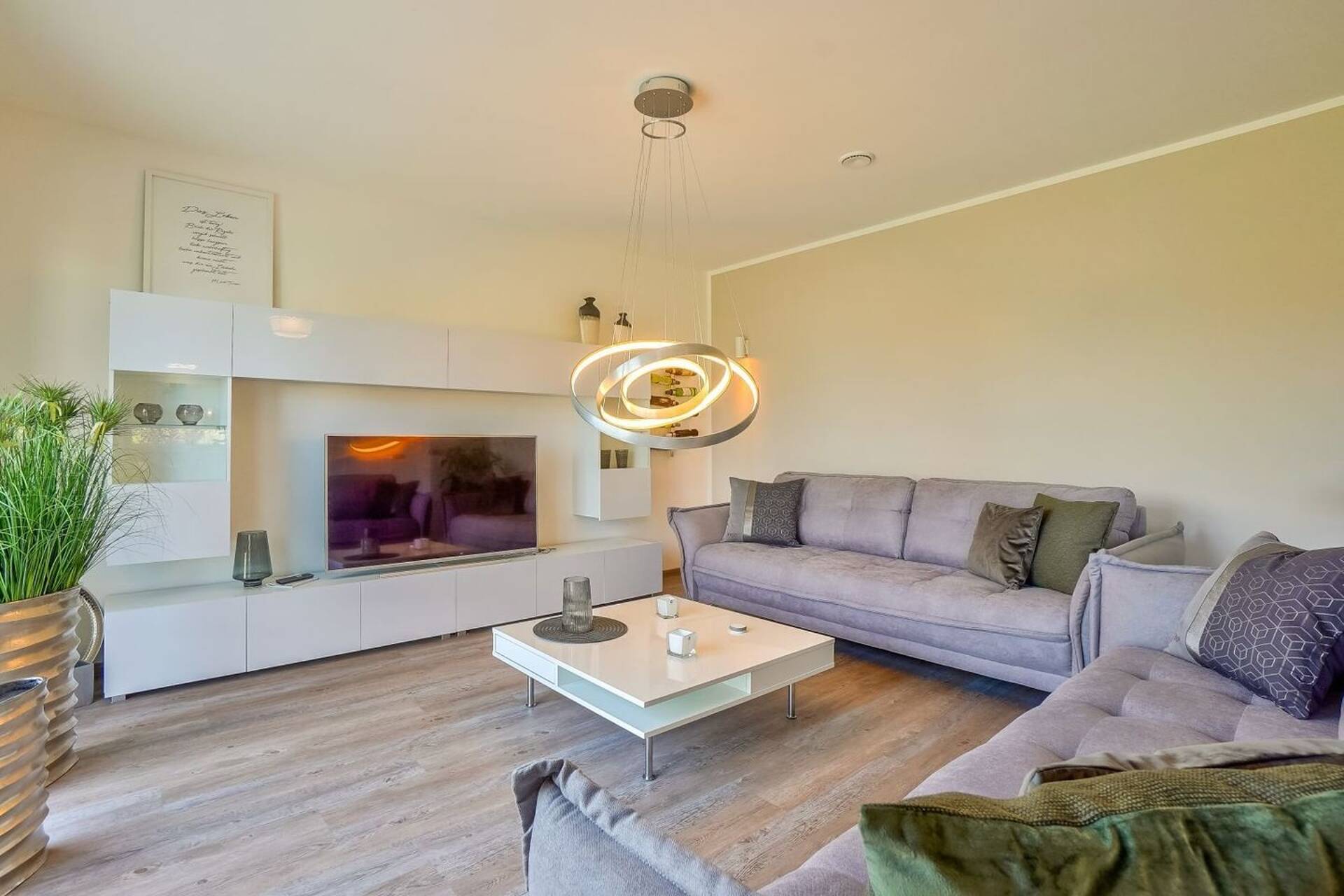 Haus in 22880 Wedel mit 147 m² kaufen