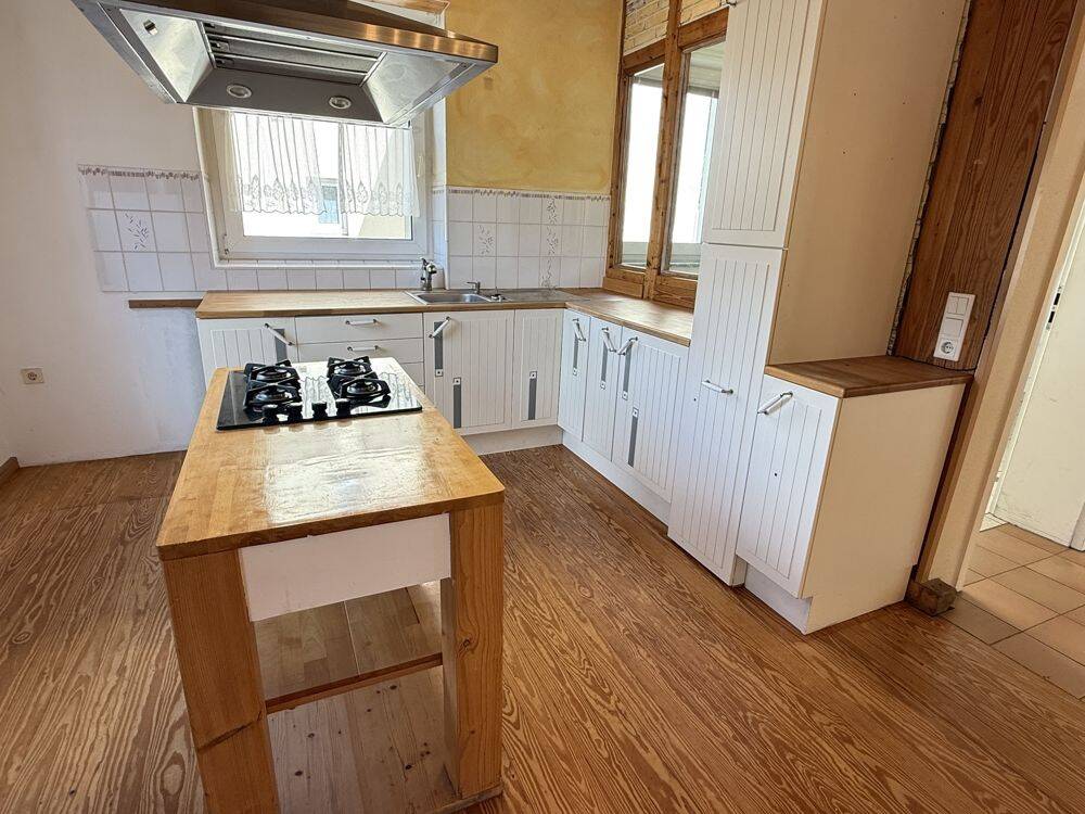 PROVISIONSFREI: MODERNISIERTES GENERATIONENHAUS mit GEWERBERAUM / LUXUSGARAGE, TERRASSE & NUTZGARTEN – Solingen – Vorschaubild 6