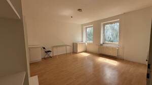 Hell und sonnig: gepfl. 3 Zimmer-Wohnung direkt am Park - Vereinsstr. 23b ! – 47169 Duisburg – Vorschaubild 2