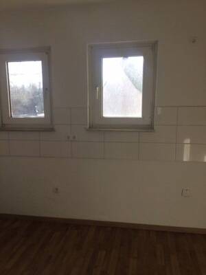**Im Herzen von Hamborn liegt die 2-Zimmer-Wohnung mit Balkon** – 47166 Duisburg – Vorschaubild 6