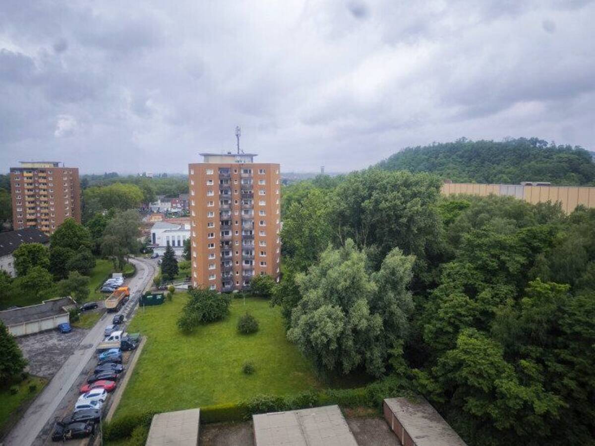 Sanierte 3 ½ R. Wohnung mit Balkon in ruhiger Lage Knappenviertel – 46047 Oberhausen – Bild 1 von 9