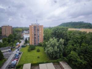 Sanierte 3 ½ R. Wohnung mit Balkon in ruhiger Lage Knappenviertel